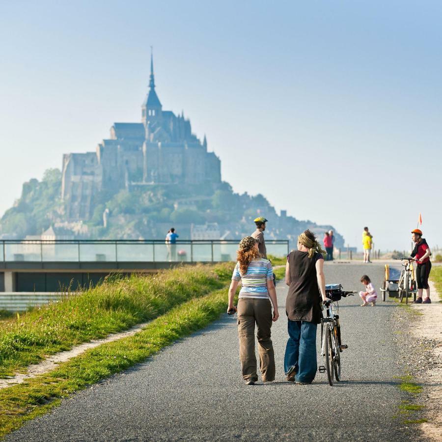 Les Colombes De La Baie Du Mont Saint-Michel Bed and Breakfast Aucey-la-Plaine Buitenkant foto